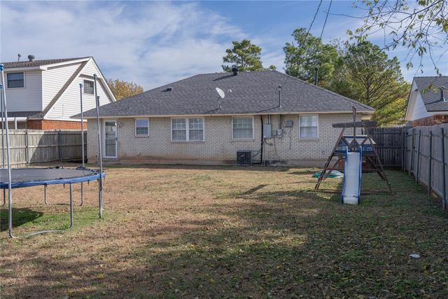 1317 Lawton Avenue, Moore, OK 73160