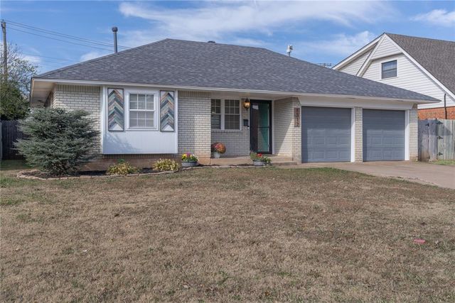 1317 Lawton Avenue, Moore, OK 73160