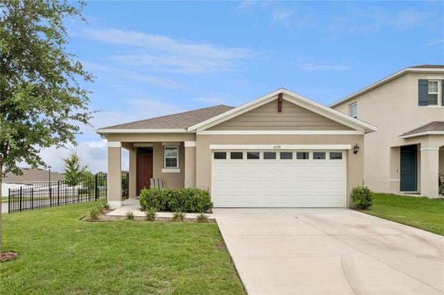 2698 ROWAN STREET, Tavares, FL 32778