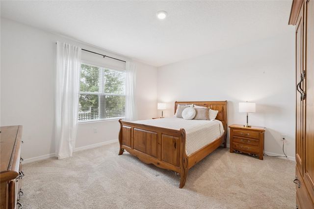 2698 ROWAN STREET, Tavares, FL 32778
