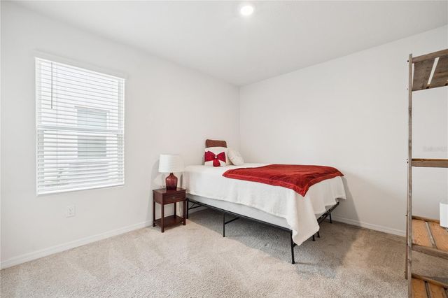 2698 ROWAN STREET, Tavares, FL 32778