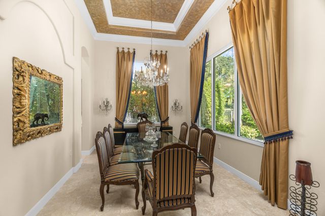 7555 Porto Vecchio Place, Delray Beach, FL 33446