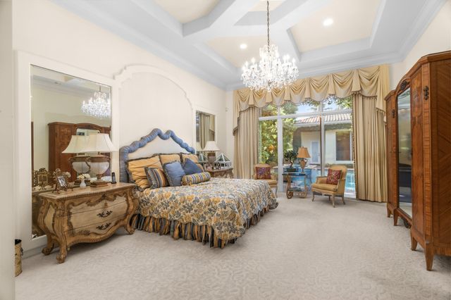 7555 Porto Vecchio Place, Delray Beach, FL 33446