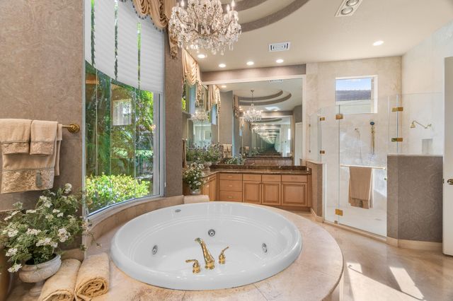 7555 Porto Vecchio Place, Delray Beach, FL 33446
