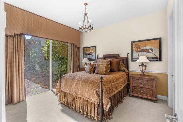 7555 Porto Vecchio Place, Delray Beach, FL 33446