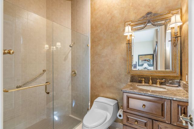 7555 Porto Vecchio Place, Delray Beach, FL 33446