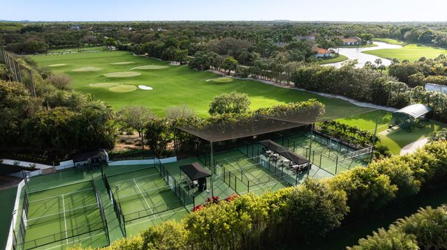 7555 Porto Vecchio Place, Delray Beach, FL 33446