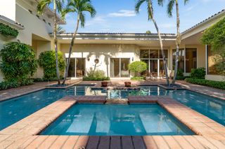 7555 Porto Vecchio Place, Delray Beach, FL 33446
