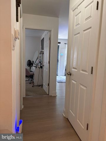 102 NEW JERSEY AVE, Atco, NJ 08004