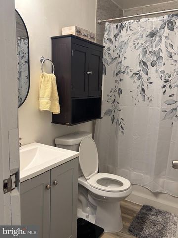 102 NEW JERSEY AVE, Atco, NJ 08004