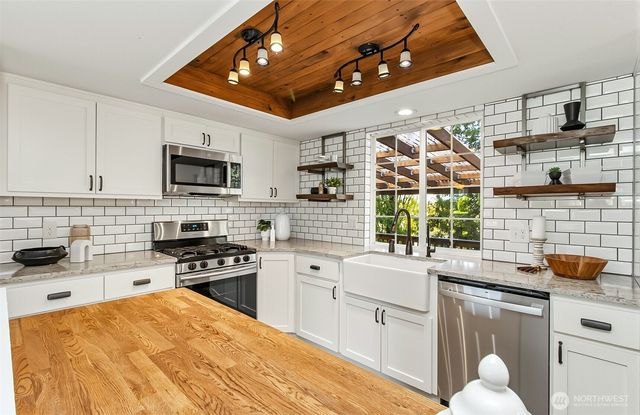 13405 115th Avenue NE, Kirkland, WA 98034