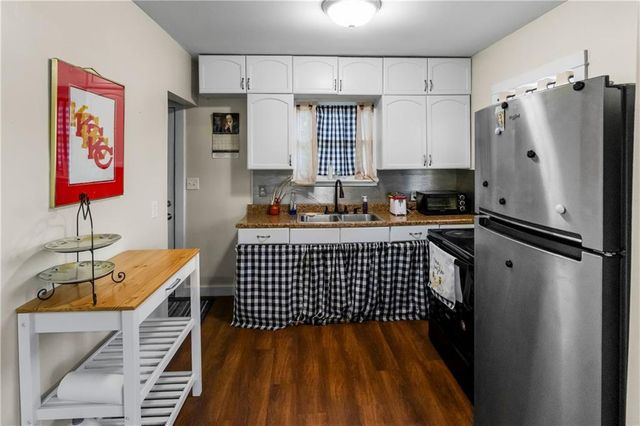 3338 E 68th Street, Kansas City, MO 64132