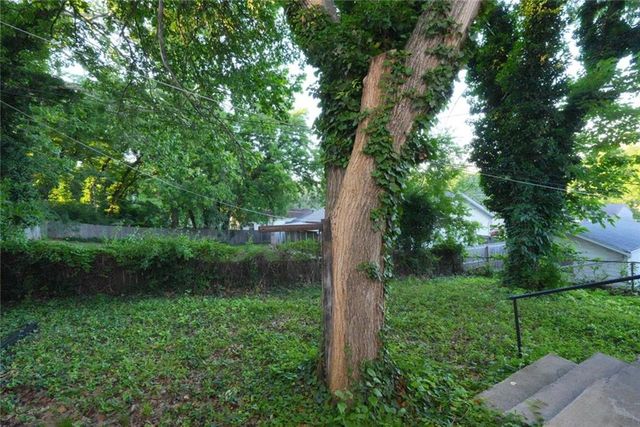 3338 E 68th Street, Kansas City, MO 64132