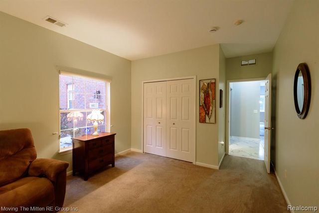 4411 Southbridge Dr Drive, Canton, MI 48188