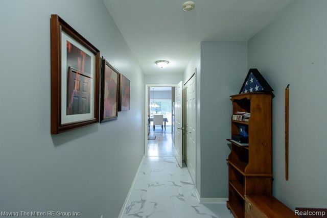 4411 Southbridge Dr Drive, Canton, MI 48188