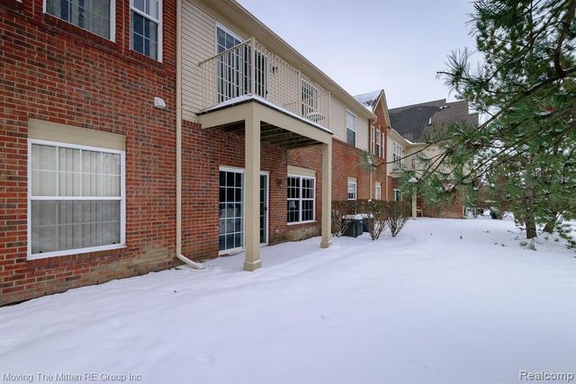 4411 Southbridge Dr Drive, Canton, MI 48188