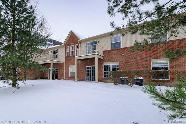 4411 Southbridge Dr Drive, Canton, MI 48188