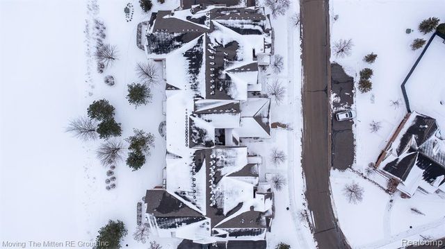 4411 Southbridge Dr Drive, Canton, MI 48188