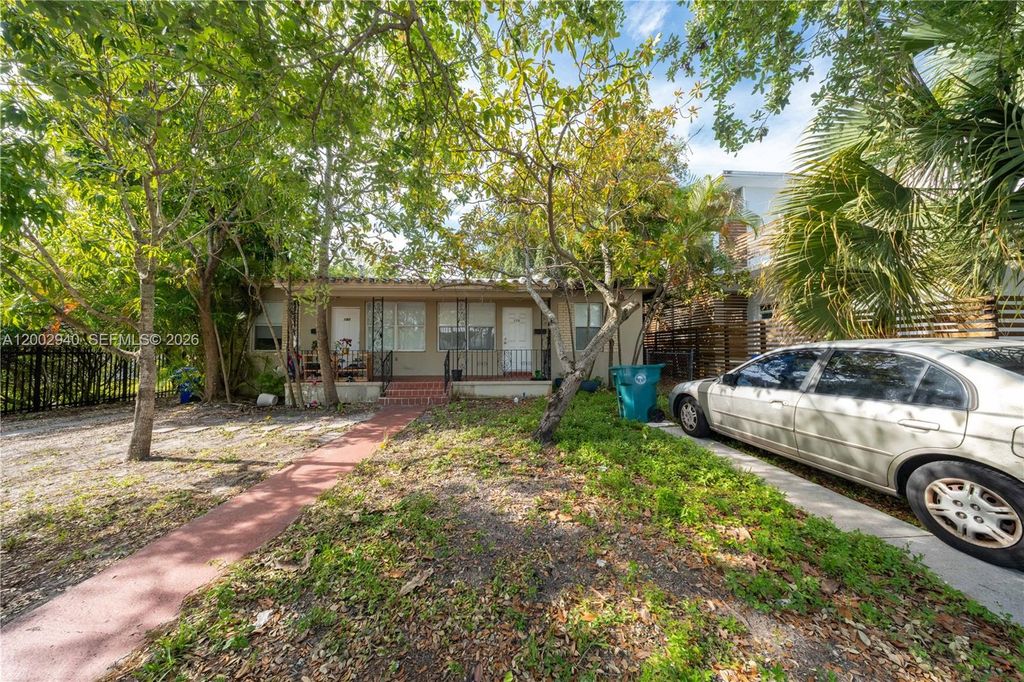 170 NE 48th St, Miami, FL 33137