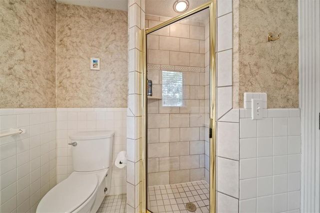9601 Lee Boulevard, Leawood, KS 66206