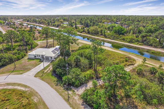 755 Longbow Lane, Lehigh Acres, FL 33972