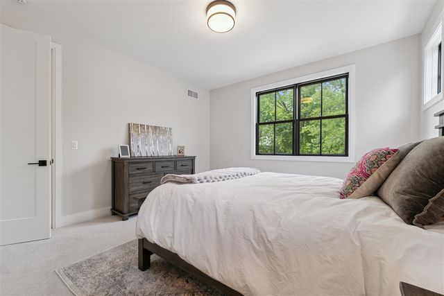 1053 Canterbury Street, Birmingham, MI 48009