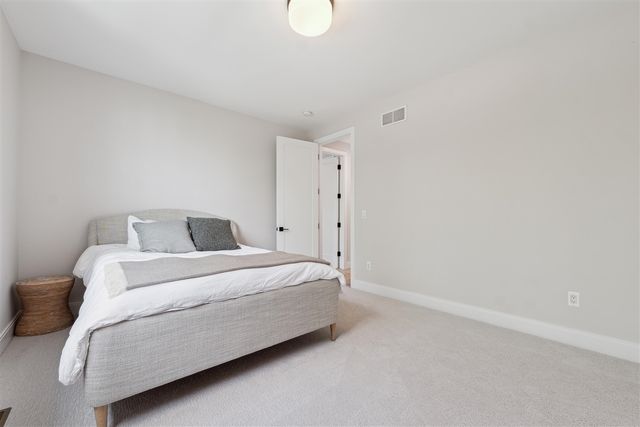 1053 Canterbury Street, Birmingham, MI 48009