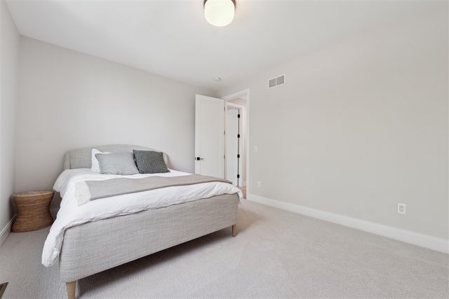 1053 Canterbury Street, Birmingham, MI 48009