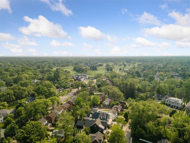 1053 Canterbury Street, Birmingham, MI 48009