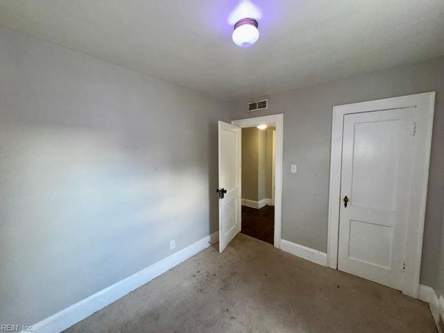 121 Sandpiper DR, Portsmouth, VA 23704