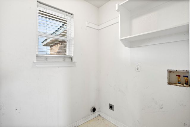 2825 FM 876, Waxahachie, TX 75167