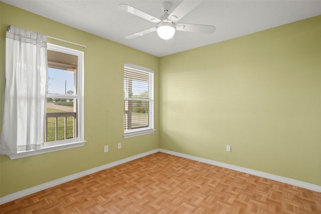 2825 FM 876, Waxahachie, TX 75167