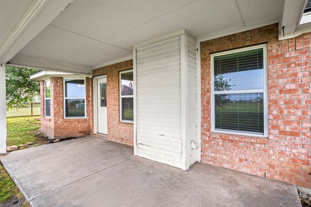 2825 FM 876, Waxahachie, TX 75167