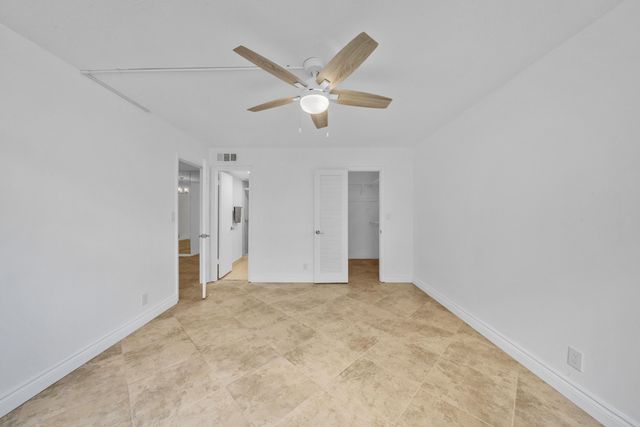 3099 NW 48th Avenue 260, Lauderdale Lakes, FL 33313