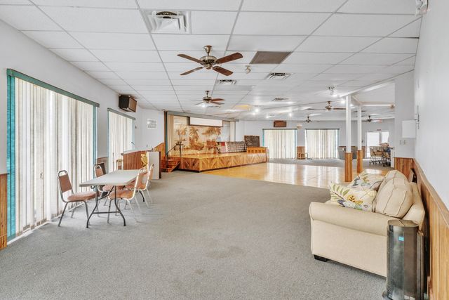 3099 NW 48th Avenue 260, Lauderdale Lakes, FL 33313
