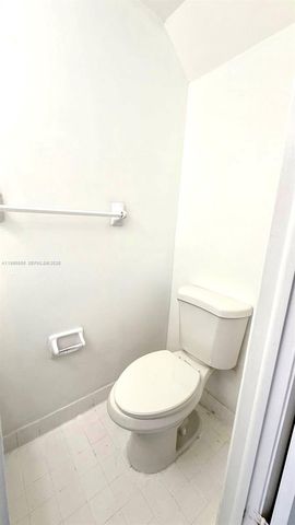 10026 Hammocks Blvd 206-6, Miami, FL 33196