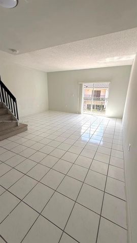 10026 Hammocks Blvd 206-6, Miami, FL 33196