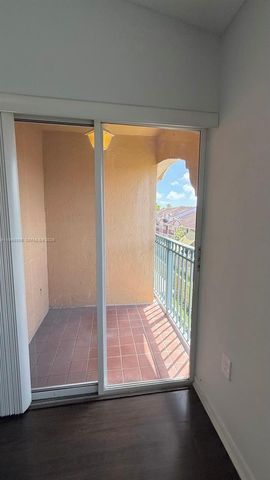 10026 Hammocks Blvd 206-6, Miami, FL 33196