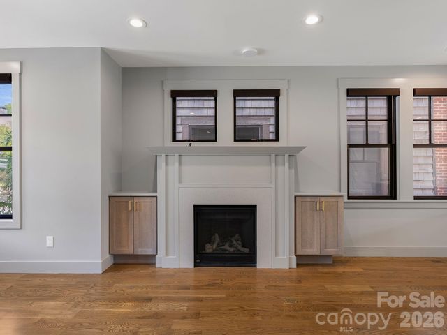 229 Broadway Street, Asheville, NC 28801
