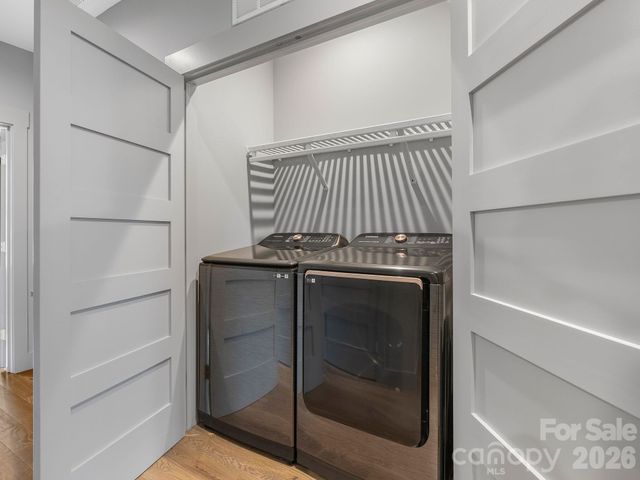 229 Broadway Street, Asheville, NC 28801