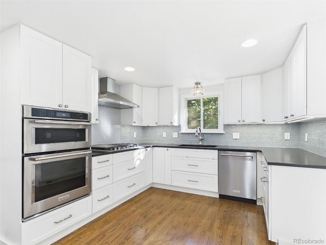 6213 S Galena Way, Englewood, CO 80111