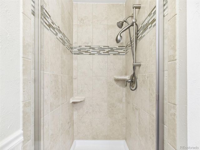 6213 S Galena Way, Englewood, CO 80111