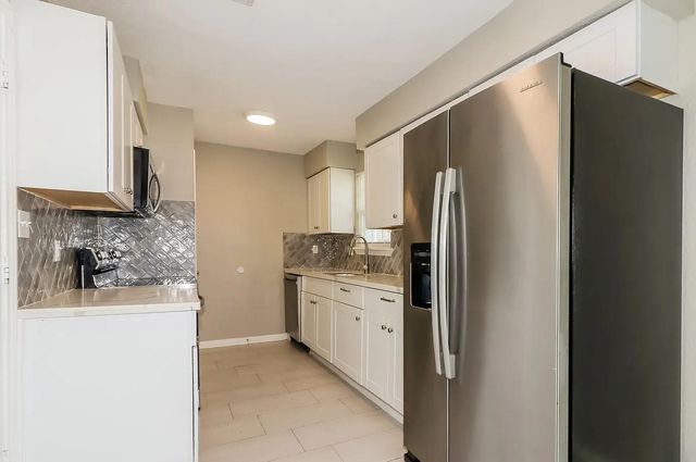 16739 Forest Bend Avenue, Friendswood, TX 77546