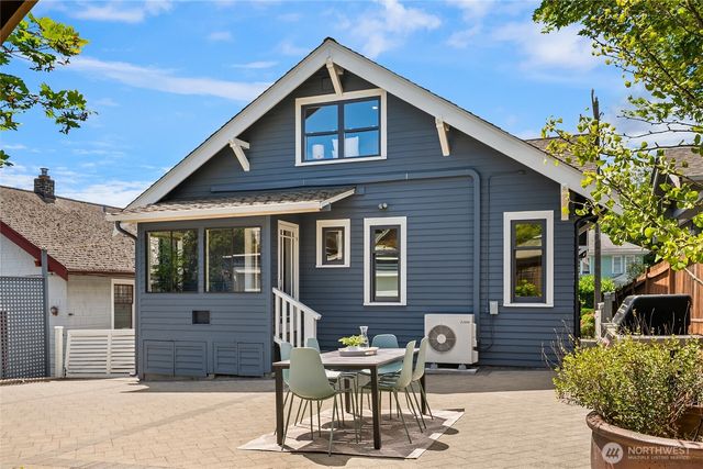 3918 Wallingford Avenue N, Seattle, WA 98103