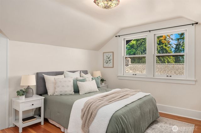 3918 Wallingford Avenue N, Seattle, WA 98103