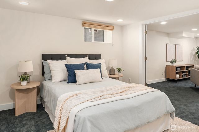 3918 Wallingford Avenue N, Seattle, WA 98103