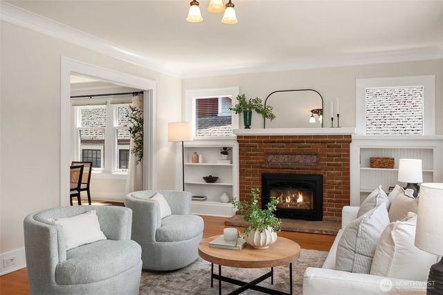 3918 Wallingford Avenue N, Seattle, WA 98103