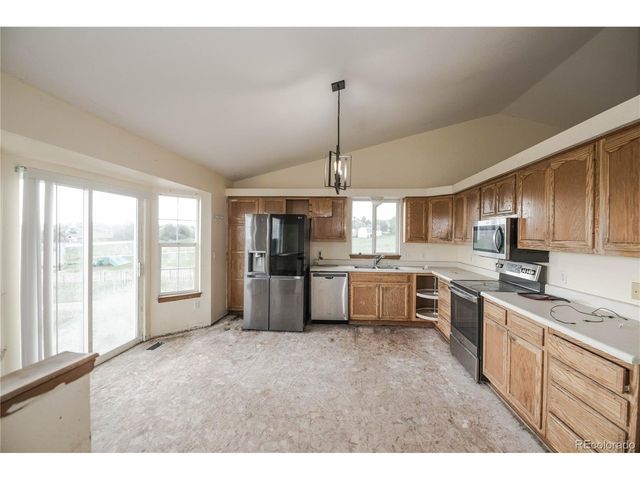 7730 Shenandoah Dr, Elizabeth, CO 80107