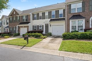 12111 Windy Rock Way, Charlotte, NC 28273