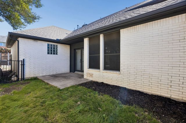 5612 Ventana Trail, Dallas, TX 75252